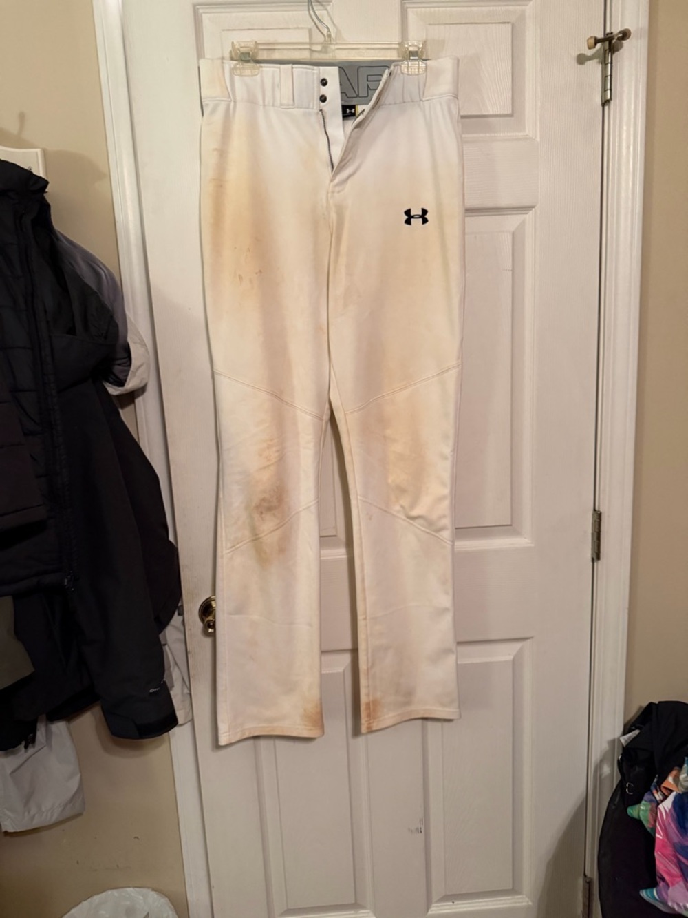 Men’s size medium practice baseball pants